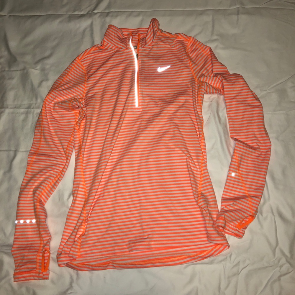 Small Nike long sleeve half zip